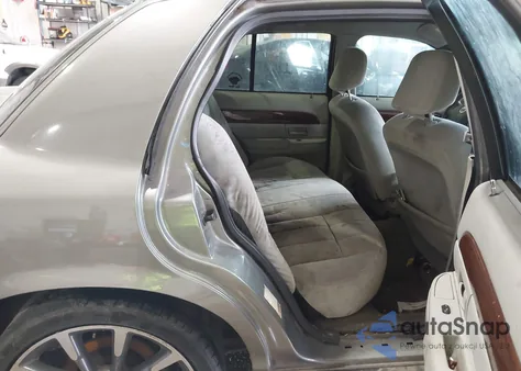 2003 Mercury Grand Marquis Gs из США, поврежденный, VIN 2MEFM74W33X636342